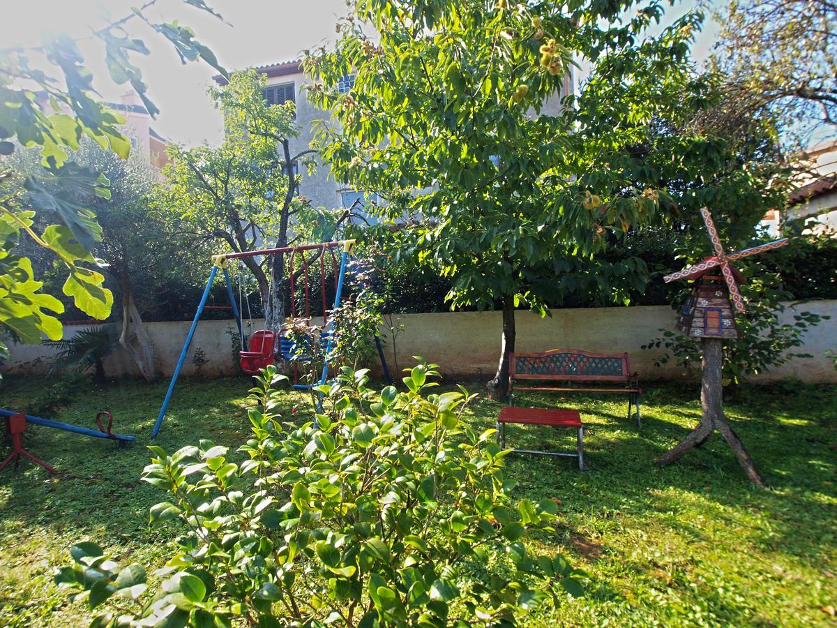 Apartments Nadia 1493 Medulin Exterior photo